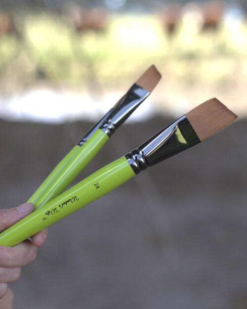 No.24 Angle Paintbrush Warhol's Wife Out on Location Art Materials Australia